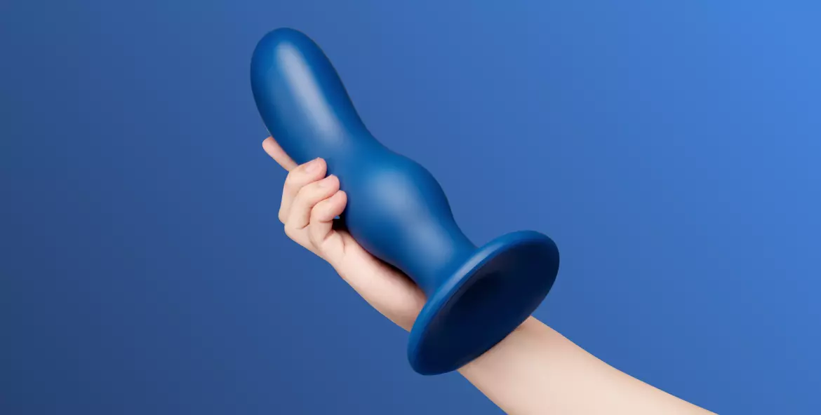 8.5 Curved Anal Trainer with Tapered Tip