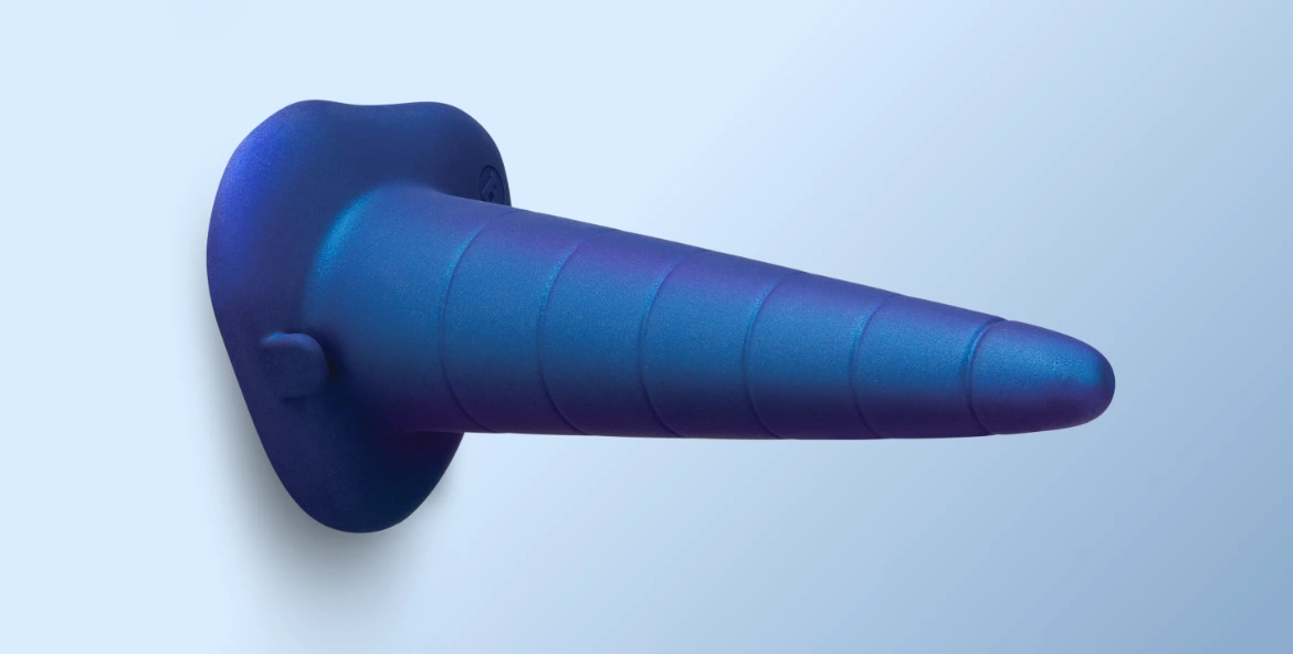 Suction Base with Easy Lift Tab