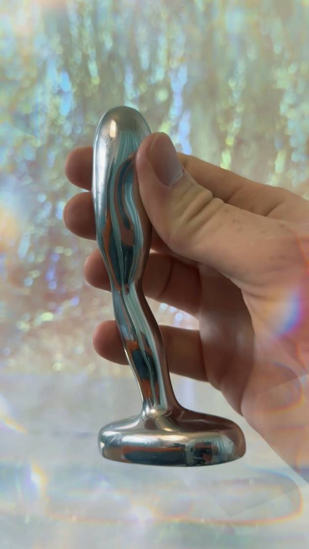 b-Vibe stainless steel anal beads